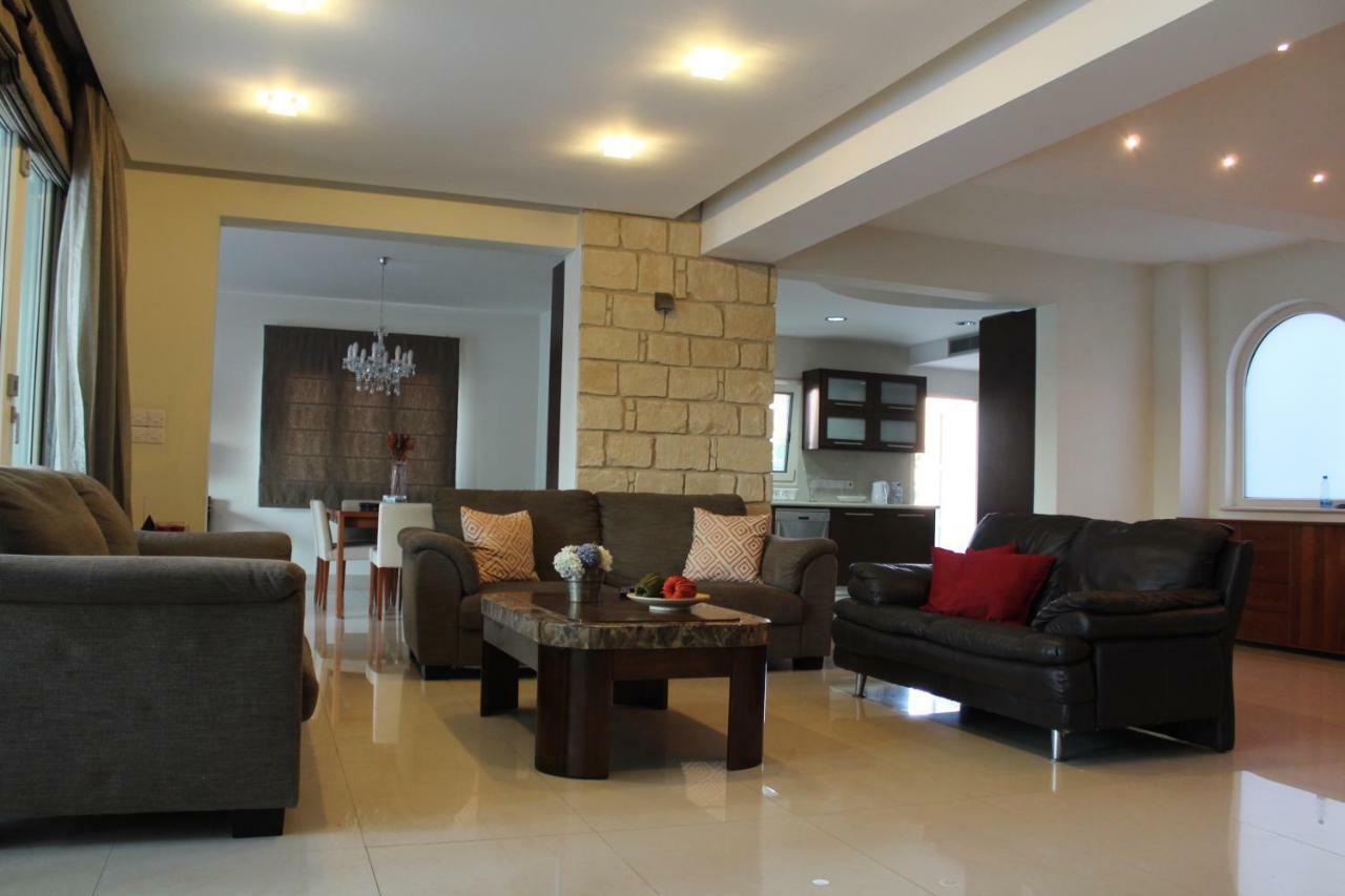 Villa Kristia Пафос Екстериор снимка