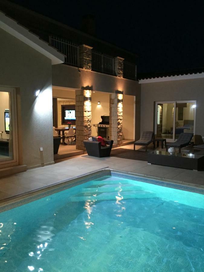 Villa Kristia Пафос Екстериор снимка